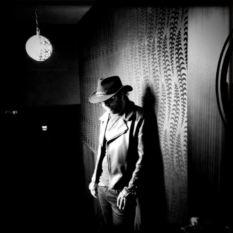 2014-08-22-11-23-39-ZC-DanielLanois2.thumb.jpg.d1b6f1e5d8875232c3e5781e4e20ce7f.jpg