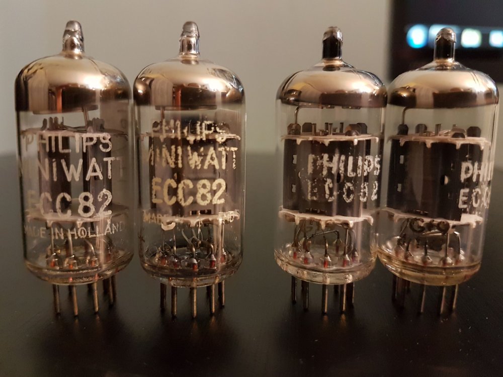 Philips.thumb.jpg.9b71600d82a7ab654ae3b15981f165e5.jpg