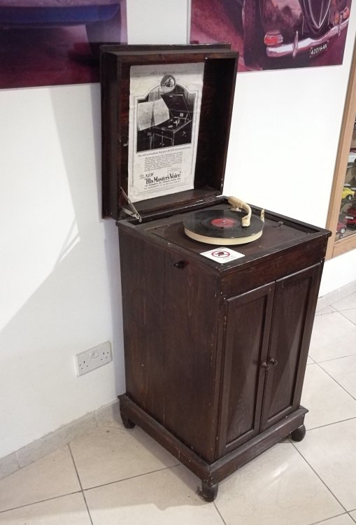 hmv1.thumb.jpg.90d3bd977a4631e574ec4bcf2ea98a50.jpg