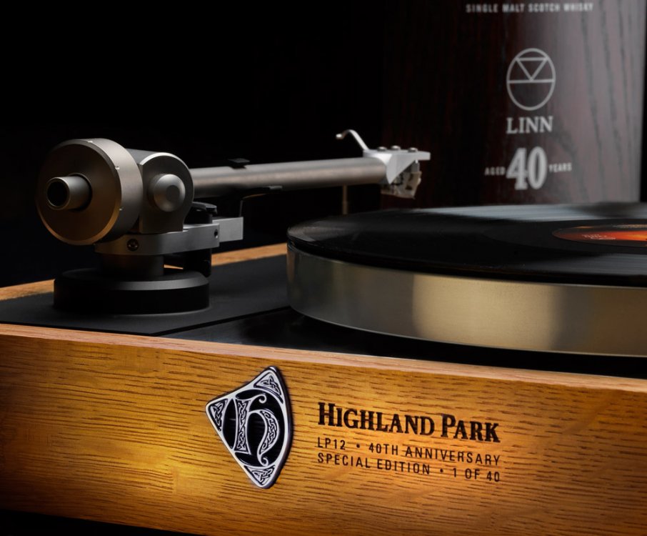 linn_highlandpark_spec_40th_ed_sondek_lp12_close-up_web-res.thumb.jpg.13886044ff2d69fe4ec6917efa175738.jpg