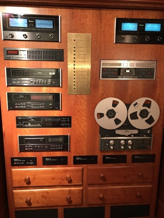 audio cabinet.jpg